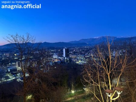 Frosinone, cimitero aperto la notte di Natale: solidarietà e ricordo dei propri cari