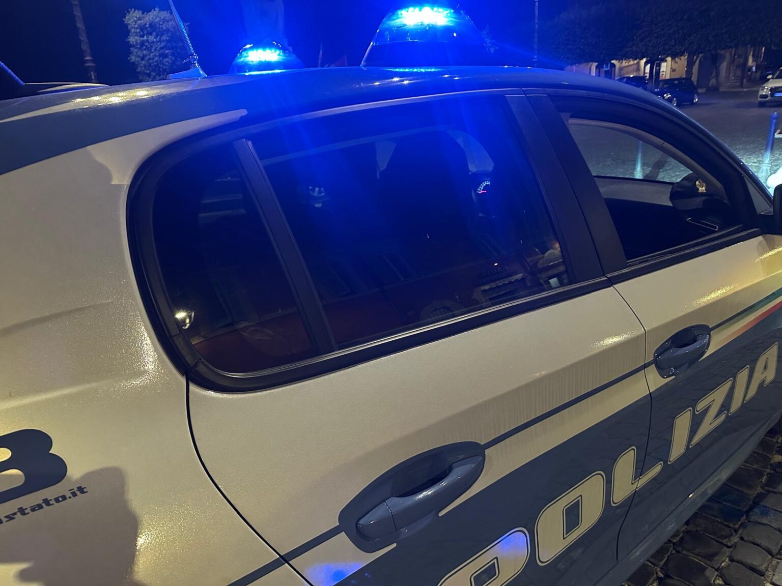 Maxi furto di abbigliamento a Frosinone: arrestati quattro ladri con 100mila euro di refurtiva