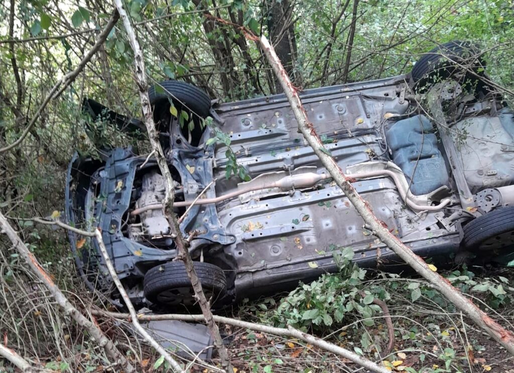 Incidente stradale a Montemarino di Anagni: auto esce fuori strada, ferita una ragazza