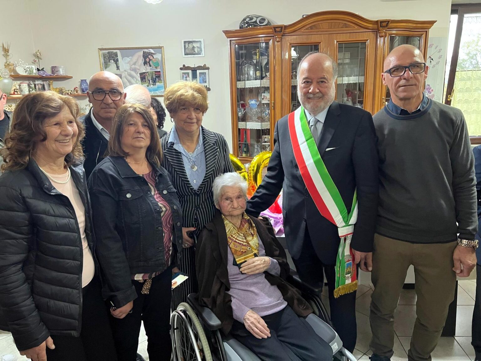 Arce festeggia i 100 anni di Nonna Filomena Marra: una vita di sacrifici e amore per la famiglia