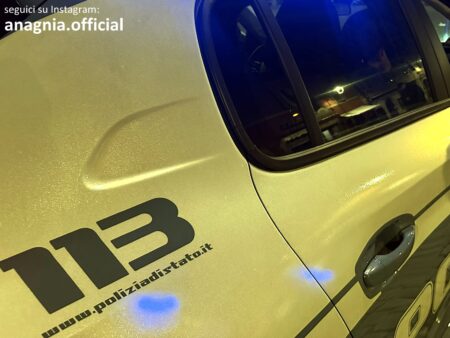 Anagni, controlli della Polizia di Stato sui parcheggi per disabili vicino alla stazione