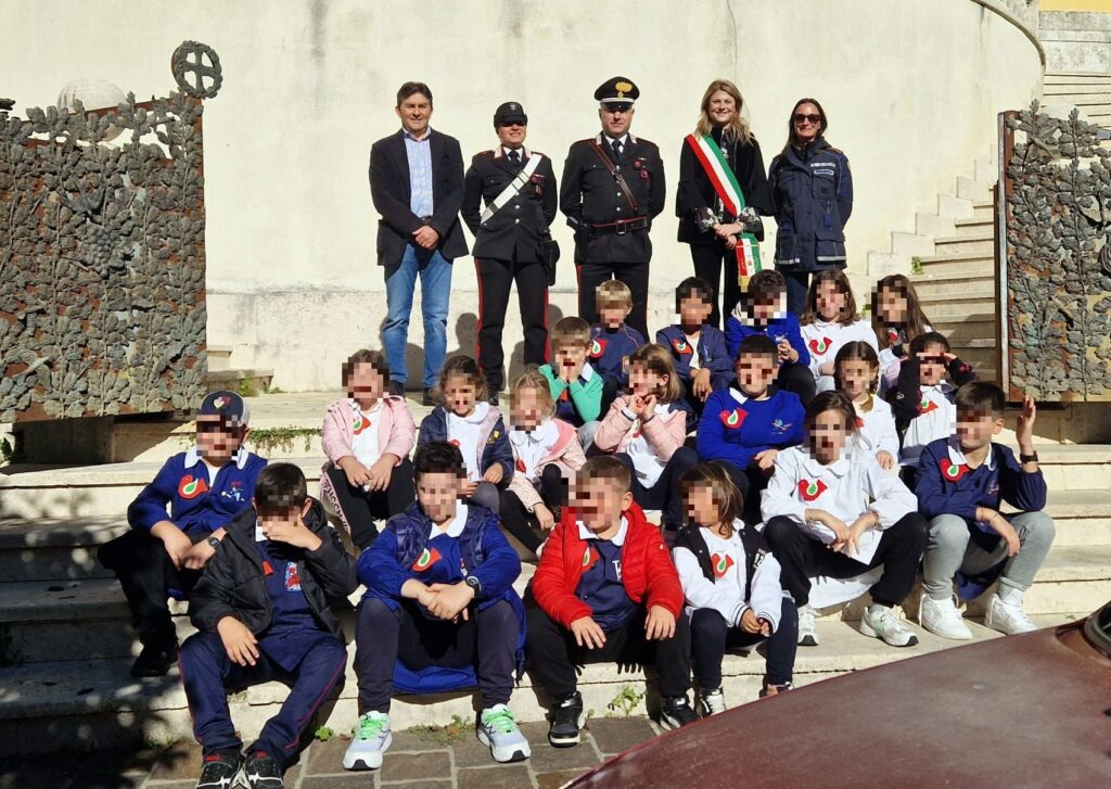 Morolo celebra il 4 novembre: omaggio ai Caduti con studenti, autorità e forze dell’ordine