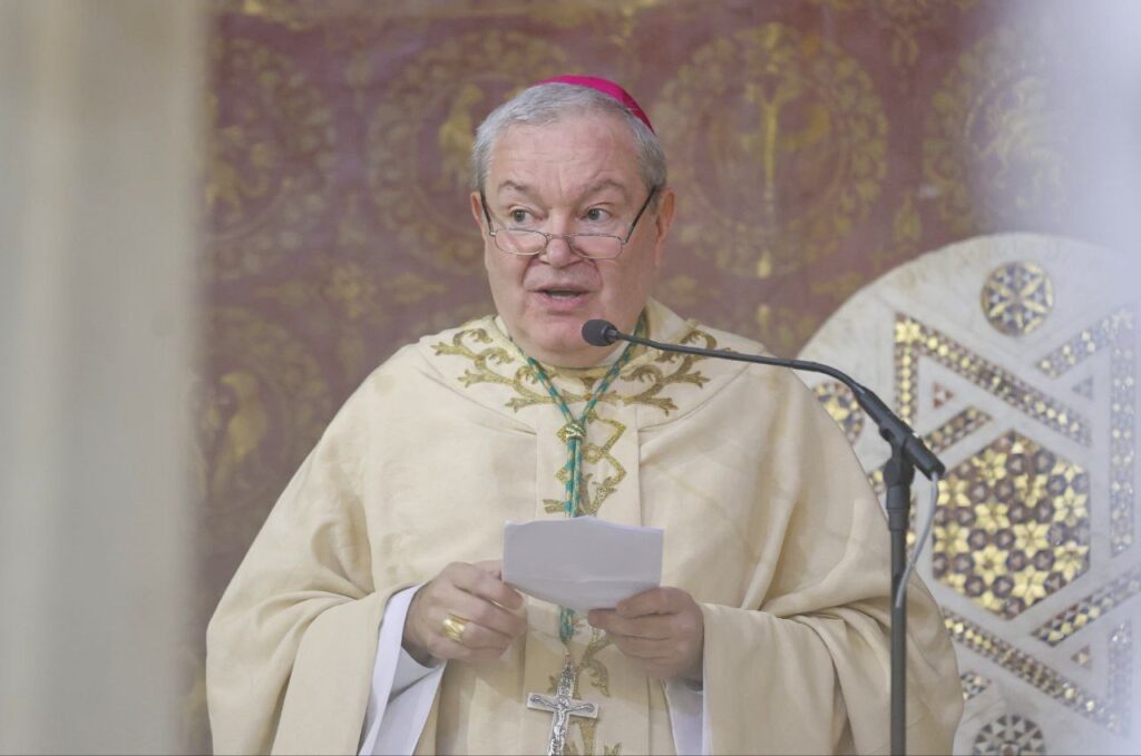 “Capii che l’amore è tutto”: monsignor Santo Marcianò presenta la sua prima lettera pastorale