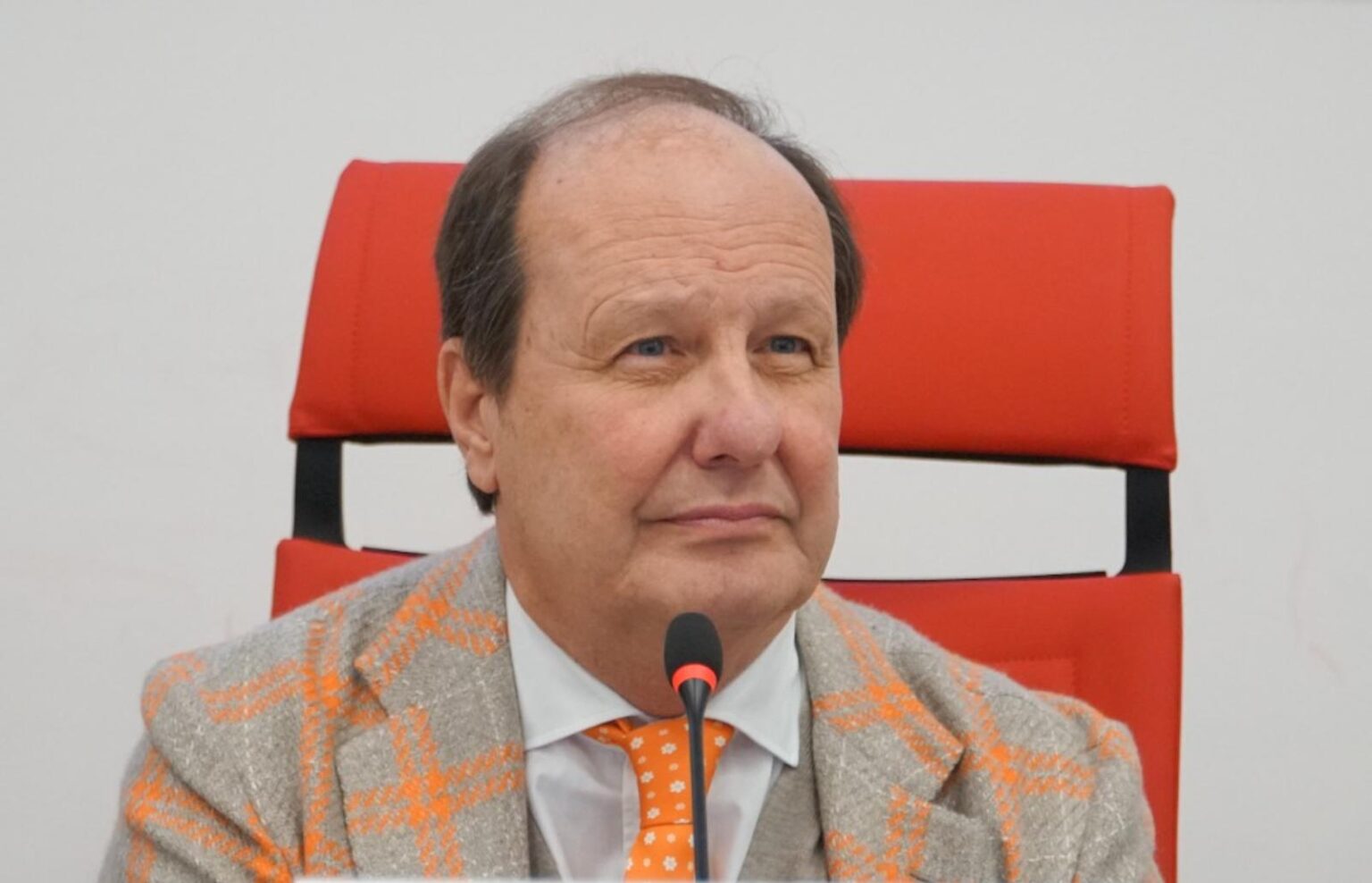 Obesità e fertilità: il presidente Ermanno Greco avverte sui rischi per il sistema riproduttivo