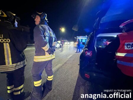 Incidente sulla via Anticolana ad Anagni: due feriti dopo lo scontro tra utilitaria e autobus Co.Tra.L