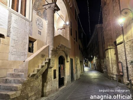 Mostra d’arte ad Anagni: Carlo Costa espone le sue opere in rame a Casa Barnekow fino al 6 gennaio