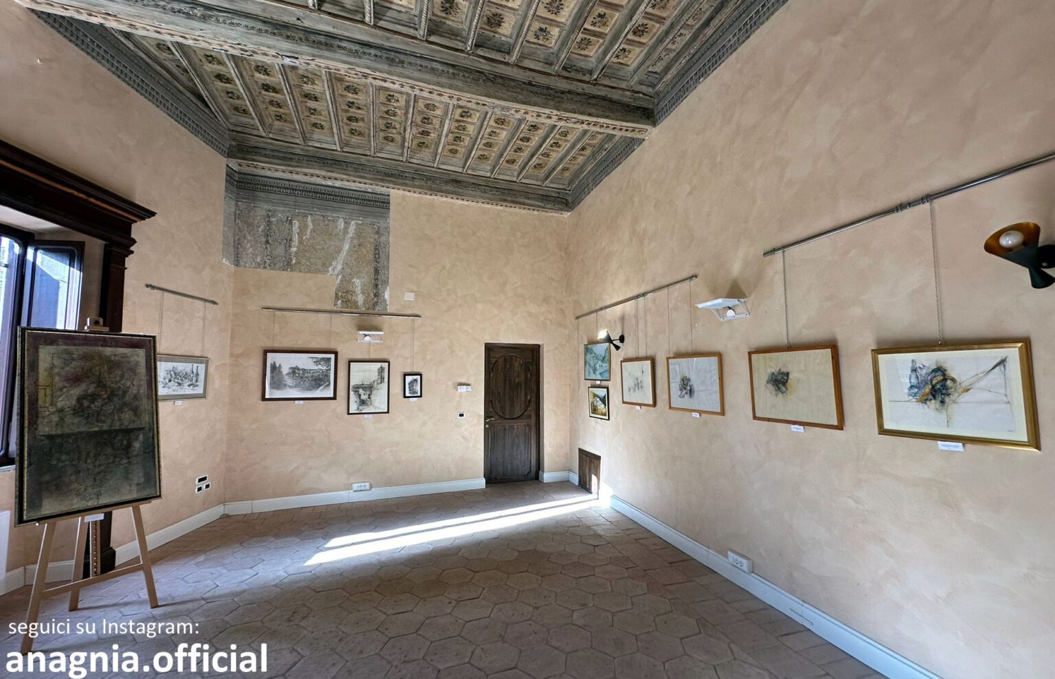 Giovanni Natalia in mostra ad Anagni: “Il segno, la forma, il colore” a Palazzo Bacchetti fino al 14 dicembre