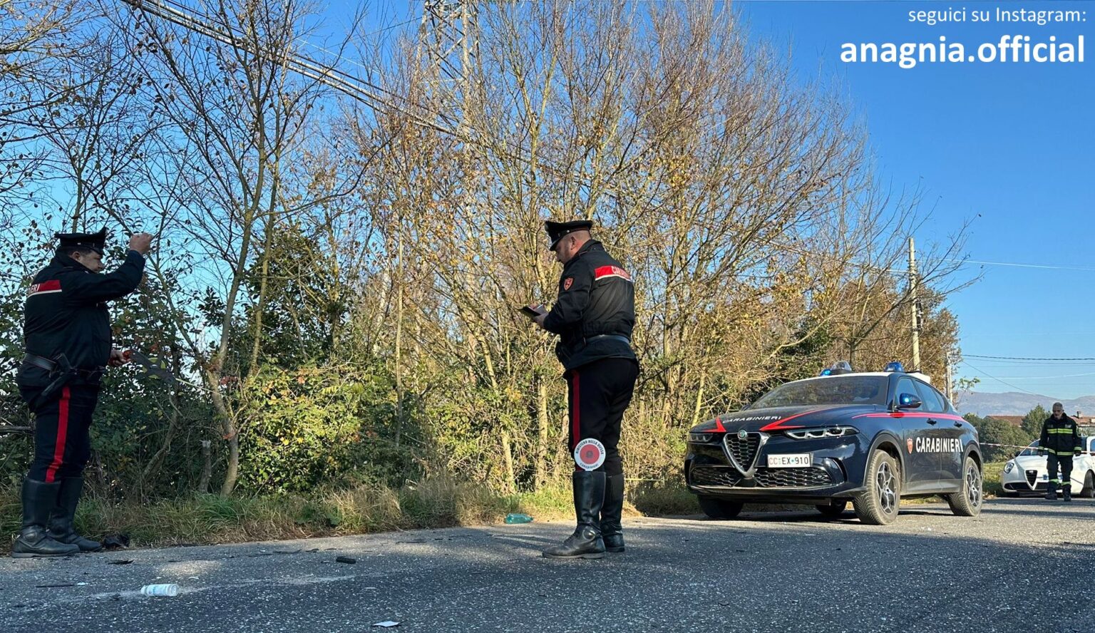 Roccasecca, incidente tra furgone e auto sulla Casilina: anziano elitrasportato in codice rosso