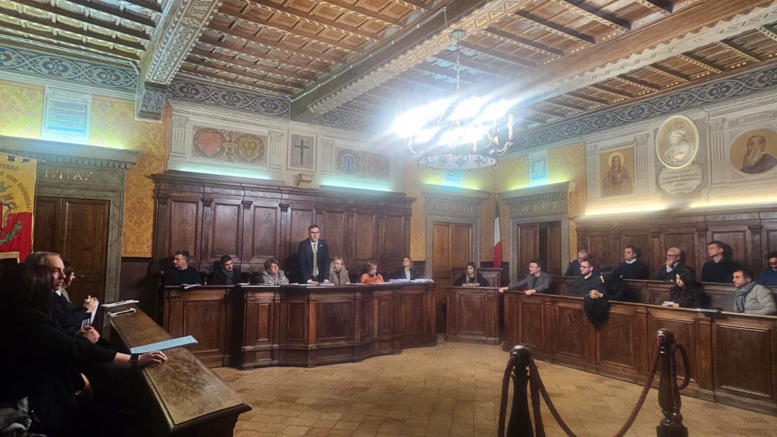 Veroli, ultimo Consiglio comunale del 2025: programmazione, opere pubbliche e solidità finanziaria