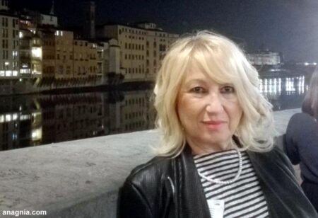 Addio alla maestra Maria Fiorella Arnò, generazioni di studenti piangono la loro insegnante