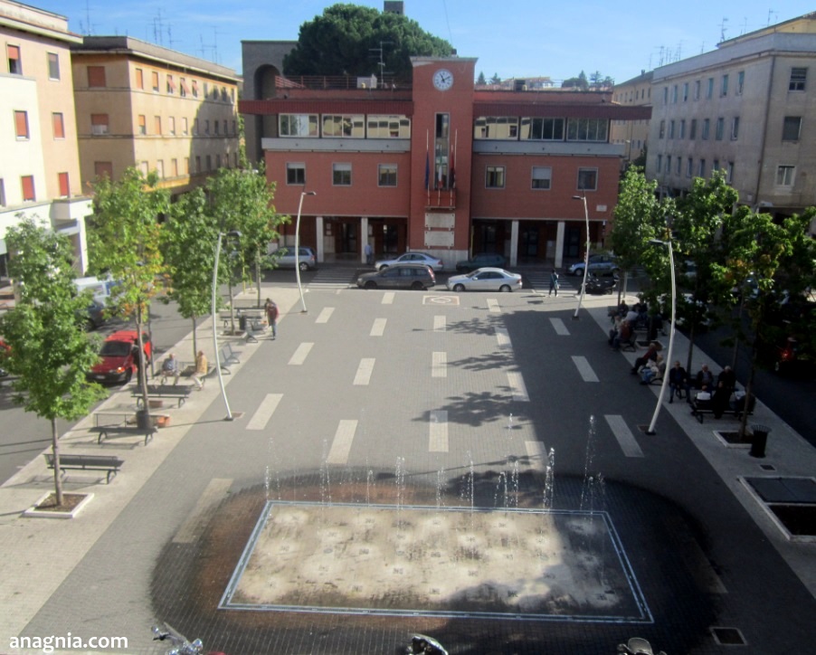 Rivoluzione trasporti a Colleferro: bus e treni non coincidono e il Comune apre uno sportello per i pendolari