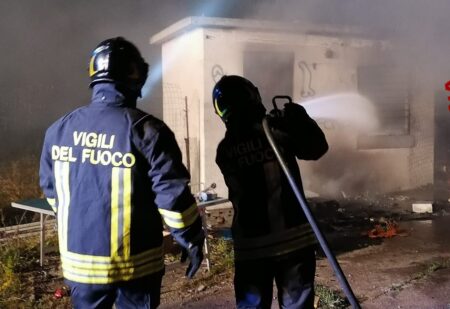 Caos a Roma Termini: intervento dei Vigili del Fuoco blocca i binari e i pendolari verso Cassino (ma non solo) restano a terra