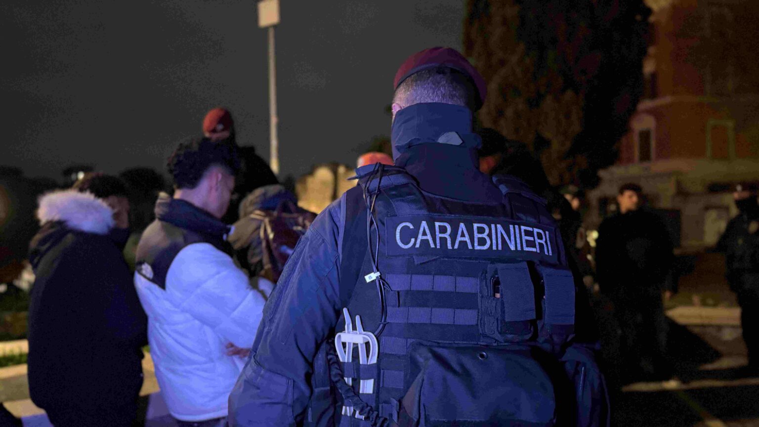 Roma, blitz dei Carabinieri: 11 arresti e 17 denunce tra Largo Agnesi, Esquilino e Termini