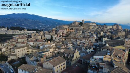 Anagni: obbligo sacchetti trasparenti annunciato sui social, cittadini senza istruzioni chiare