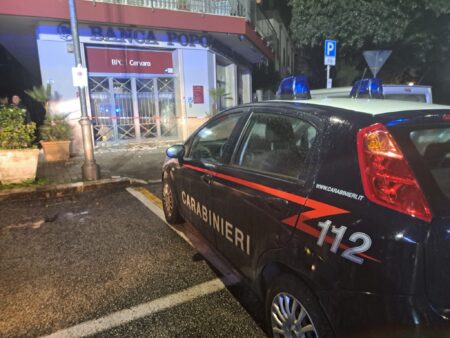Esplosione con fuga a Cervaro: bancomat della Banca Popolare del Cassinate fatto saltare