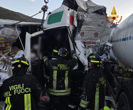Tragico incidente sulla Monti Lepini, muore camionista nello scontro tra due mezzi pesanti