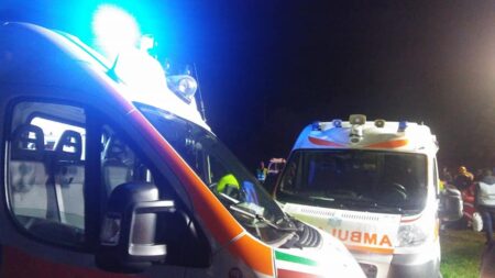 Grave incidente ad Alatri: auto fuori strada in via Vallone Cera, ferito un giovane di Fumone