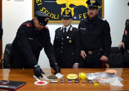 Alatri, droga in casa nonostante i domiciliari: arrestato 23enne con oltre 600 grammi di hashish