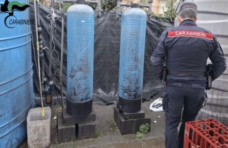Frosinone, controlli dei Carabinieri Forestali: irregolarità in un autolavaggio, scatta denuncia e sequestro