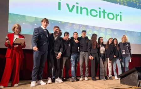 Piccoli politici crescono ad Anagni: trionfo nazionale per gli studenti del Liceo “Dante Alighieri”