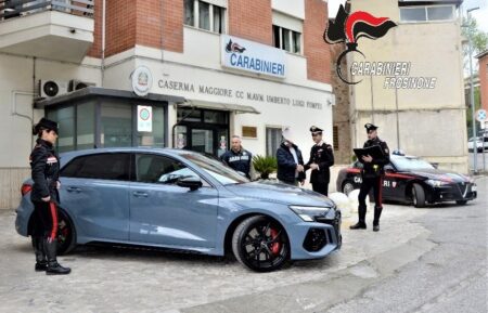 Truffa da 62.500 euro nella vendita di un’auto: i Carabinieri recuperano il veicolo e lo restituiscono al proprietario