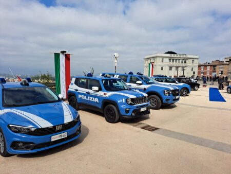 Frosinone celebra i 174 anni della Polizia di Stato: cerimonia al Teatro Vittoria con autorità e “Villaggio della Legalità”
