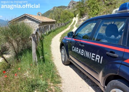 Fiamignano, camion si ribalta sulla Provinciale: autista positivo all’alcoltest denunciato dai Carabinieri