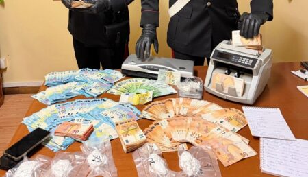 Blitz antidroga, truffa sventata e maxi sequestri nel weekend delle Forze dell’Ordine a Roma e provincia