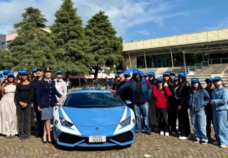 Frosinone, studenti dell’I.I.S. “Anton Giulio Bragaglia” premiati dalla Polizia di Stato: riconoscimento nazionale per “Oltre il silenzio”