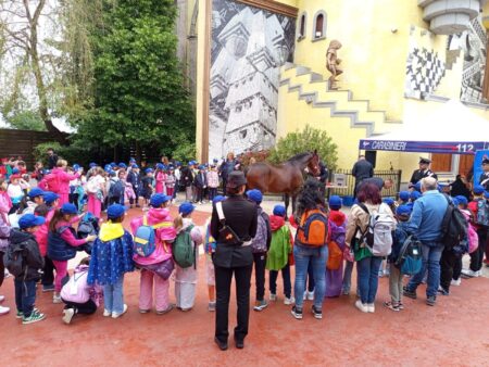 Valmontone, oltre 5.000 studenti a MagicLand per “School Days 2026”: l’Arma dei Carabinieri incontra le nuove generazioni