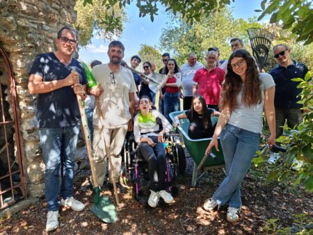 “Semi di Diritti” a Ferentino: studenti e persone con disabilità riqualificano Villa Gasbarra insieme