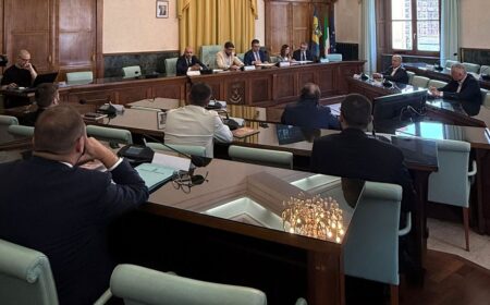 Provincia di Frosinone, Rendiconto 2025 approvato all’unanimità: conti in ordine e avanzo positivo