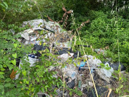 Centinaia di tonnellate di ecoballe di rifiuti abbandonate ad Anagni, Cassino, Ferentino e Ripi: la provincia di Frosinone nel mirino dell’ecomafia