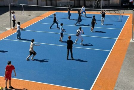 Fede, sport e campane: la parrocchia di Sant’Agata a Ferentino inaugura i nuovi campetti dell’oratorio