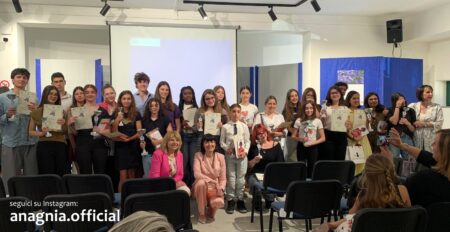 Alessio Buonanotte conquista il Premio Internazionale di Poesia “Masio Lauretti”: l’alunno anagnino trionfa ad Aprilia