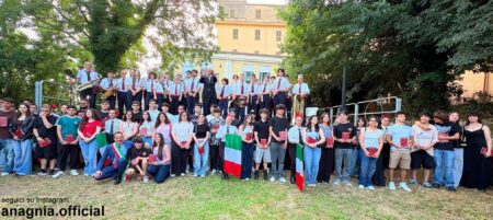 Ceccano celebra 80 anni di Repubblica: festa di comunità con i giovani e la Costituzione in dono