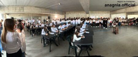 Piglio, la sicurezza si impara volando alto: il toccante flash-mob degli studenti tra storia, memoria e legalità