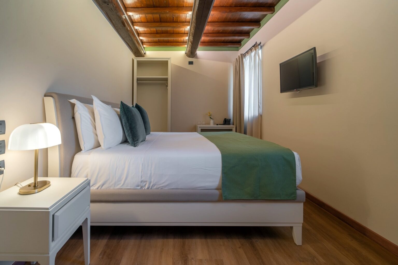 Sgurgola. Apre l’hotel Locanda La Torre: otto camere di charme ed eleganza in una fortezza medievale di straordinaria bellezza