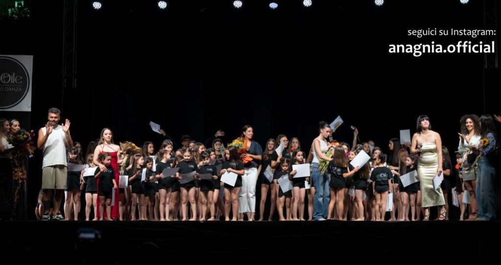 “Danzando sotto le Stelle” incanta ancora Anagni: trionfo per la quinta edizione in Piazza Cavour