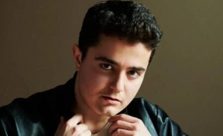 Firelight e il nuovo singolo “Canzoni al vento”: il giovane cantautore umbro punta all’estate con un brano su amori effimeri e sentimenti autentici
