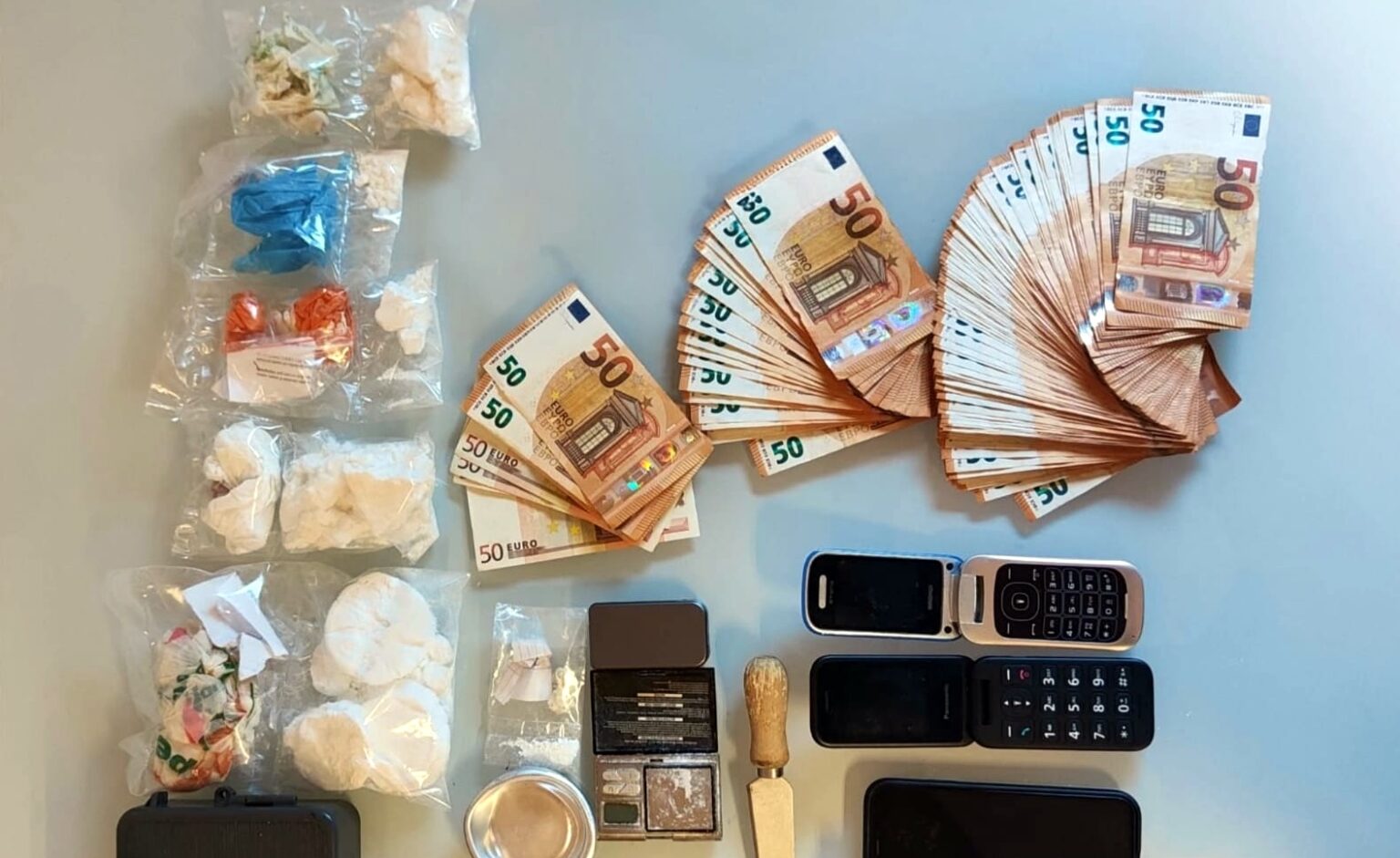 Forze dell’Ordine al lavoro a Roma e provincia: sgomberi, arresti e controlli a tappeto tra Centro Storico, Vaticano e litorale