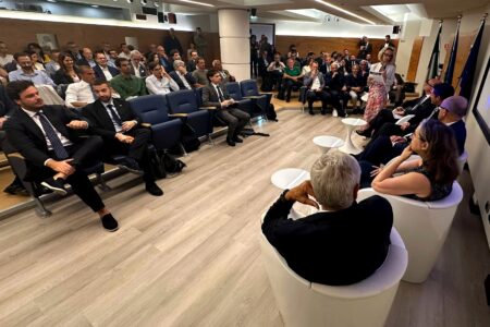 Aerospazio, il grande giorno del Lazio: a Roma il faccia a faccia tra big e PMI apre la strada al cluster regionale