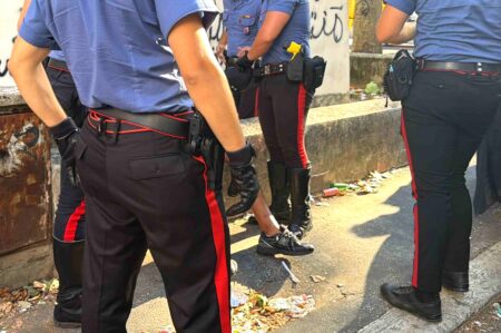 Roma, blitz “a tenaglia” al Quarticciolo: 20 arresti e sequestro di droga per 28mila euro