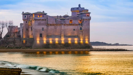 Vivi il Castello di Santa Severa – Estate 2026: teatro, danza e Fabrizio Moro nella settimana dal 27 luglio al 2 agosto