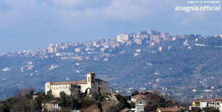 Ferentino, i fedeli di Sant’Antonio Abate scrivono al vescovo: “non trasferite il nostro parroco”