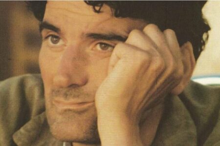 Alla Casa del Cinema di Roma un omaggio a Massimo Troisi: sei film per riscoprire un genio irripetibile
