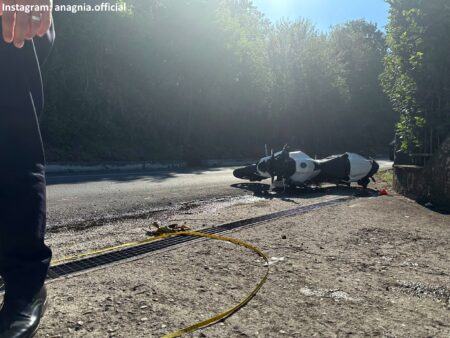 Ferentino, incidente in moto sulla via Casilina: giovane di Anagni portato in ospedale