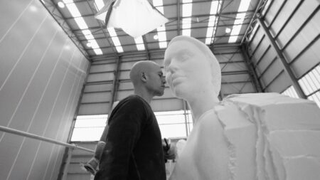 Jago protagonista ad Atina: la scultura internazionale conquista il Premio Città di Saturno