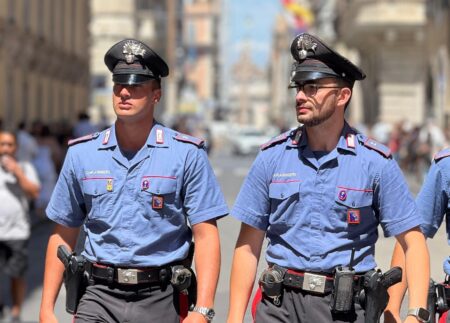 Roma, sicurezza sotto la lente: raffica di controlli tra truffe, gioco illegale e criminalità predatoria