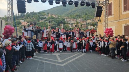 Piglio, un fiume di gente alla 52ª edizione della Sagra dell’Uva